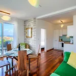 Family-friendly With Swimming Pool - 16655 Apartment Murter