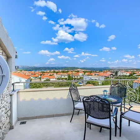 Family-friendly With Swimming Pool - 16655