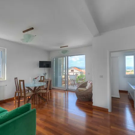 Family-friendly With Swimming Pool - 16655