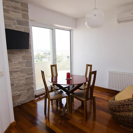 Family-friendly With Swimming Pool - 16655 Apartment Murter