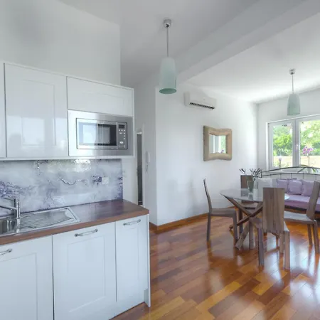 Family-friendly With Swimming Pool - 16655 Apartment Murter