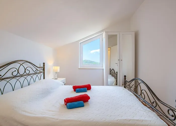 Apartman Family-friendly With Swimming Pool - 16655 *