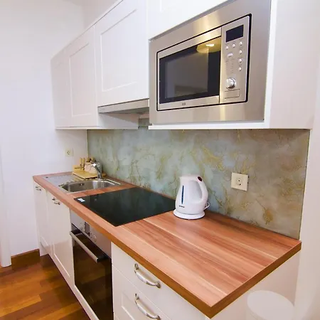 Family-friendly With Swimming Pool - 16655 Apartment Murter