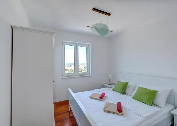 Family-friendly With Swimming Pool - 16655 Апартаменты *