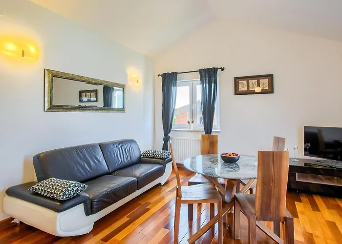 Family-friendly With Swimming Pool - 16655 * Муртер